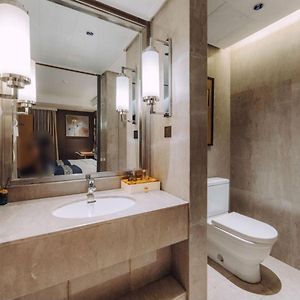 Premier Double Room Inner Window